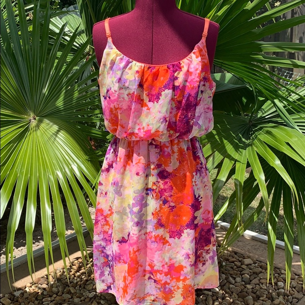 Cute summer dress!
